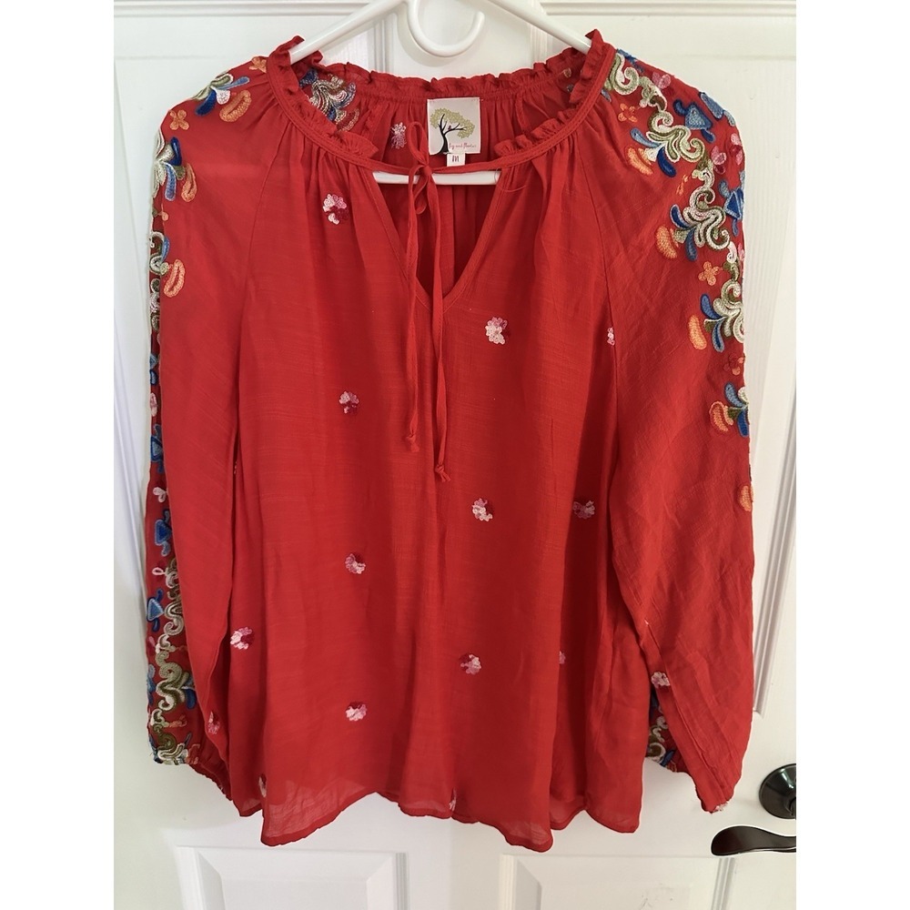 Anthropologie‎ Fig & Flower Woman's M Red Blouse Top Embroidered Floral